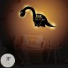 Woody lamp ¦ Dino snova- lampa s imenom i podatcima rođenja