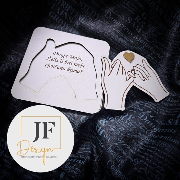 kako pitati prijateljicu za kumstvo. Unikatna čestitka za buduću kumu, namijenjena najboljoj prijateljici, s nježnim dizajnom i personaliziranom porukom.