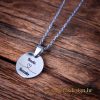 Elegantna personalizirana ogrlica s imenima i motivom srca, savršen poklon za voljene osobe.