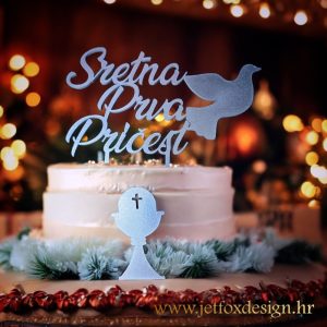 Toper za tortu Sretna sveta pričest s golubicom i imenom djeteta – tražite li simboličnu i elegantnu dekoraciju za pričest?