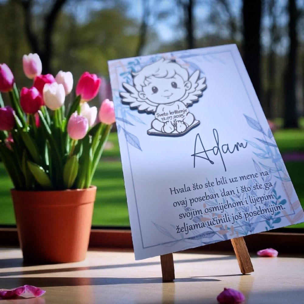 Zahvalnica s malim drvenim anđelom kao uspomena za goste, idealna za krštenje, pričest ili svetu potvrdu.