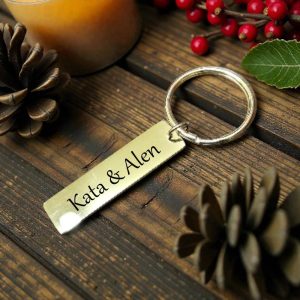 Elegantni čelični privjesak u srebrnoj ili zlatnoj boji s imenima, personalizirani poklon za voljenu osobu.