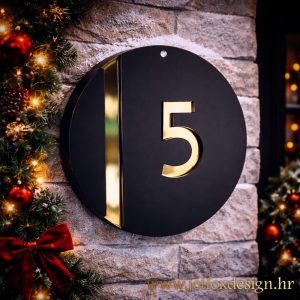 Personalizirani kućni broj s minimalističkom zlatnom linijom i kružnim oblikom – što pokloniti za kuću s modernim stilom?