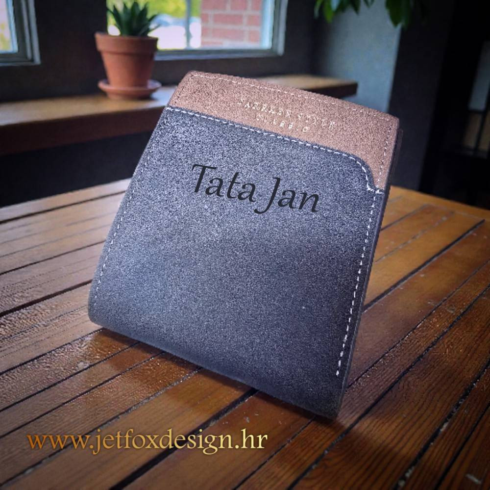 Novčanik s gravurom imena, elegantan dodatak s osobnim pečatom – poklon koji ostavlja dojam.