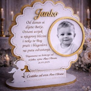 Što pokloniti djetetu za krštenje? Stolna personalizirana dekoracija s fotografijom, imenom i blagoslovnom porukom za krštenje