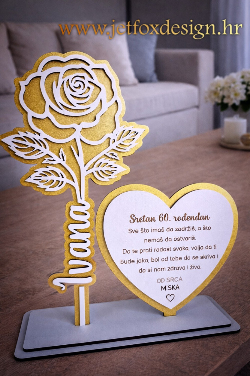 Što pokloniti ženi? Stolna dekoracija s ružom i srcem s personaliziranom porukom, nježan poklon za rođendan ili godišnjicu