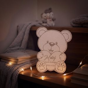 Zahvalnica u obliku medvjedića s imenom i zahvalom – tražite li nježan i osoban poklon za goste?