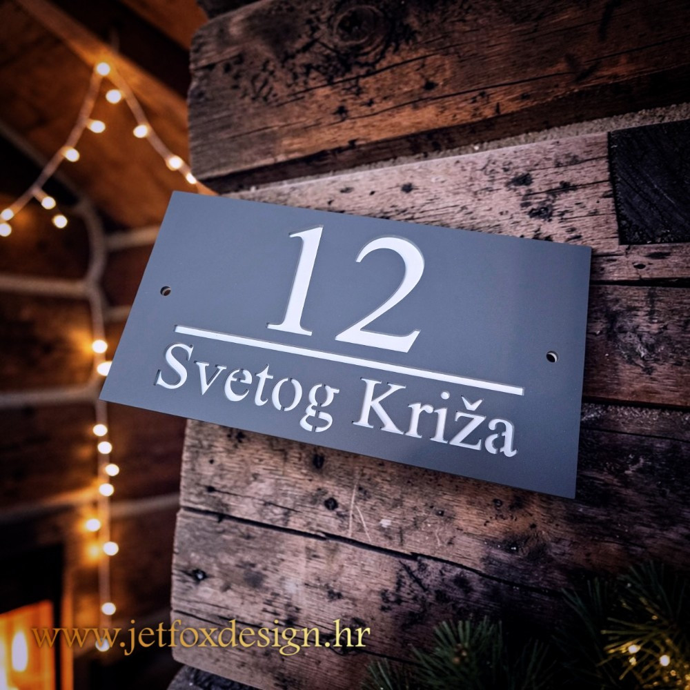 Luksuzni akrilni kućni broj s brojem i nazivom ulice, izrađen od kvalitetnog višeslojnog akrila za vanjsku montažu. Koji je najbolji kućni broj za modernu kuću?