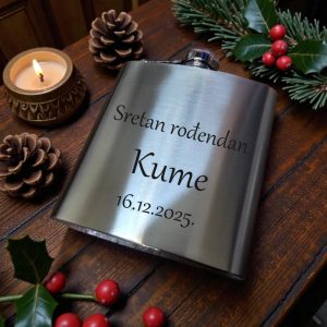 Pljoska s graviranim imenom i duhovitim natpisom, personalizirani poklon koji izaziva osmijeh.