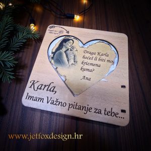 Zapaljiva vatrena pitalica u obliku srca sa skrivenom porukom – tražiš li emotivan način da postaviš važno pitanje?