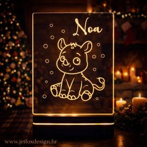 Dječja lampa mali nosorog s imenom – tražiš li personalizirani poklon za dijete koji stvara osjećaj sigurnosti?
