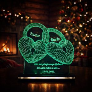 Personalizirana lampa lokot u obliku srca s imenima para – tražiš li poklon koji simbolizira neraskidivu ljubav?