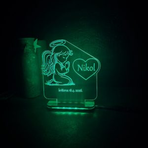 Personalizirana LED lampa s motivom anđela, imenom po želji i dirljivom posvetom, prekrasan poklon za krštenje i rođenje.