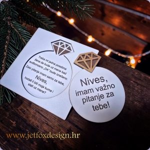 Pitalica za vjenčanje u obliku prstena. idelano za postaviti pitanje za kumstvo za vjenčanje, zaruke