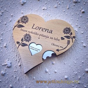 Srce sa skrivenim porukama za kumstvo s motivom suncokreta – tražiš li poseban način da pitanje otkriješ korak po korak?