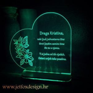 ambijentalna led lampa s daljinjskim upravljačem. mjenja boje. s imenom i tekstom po želji