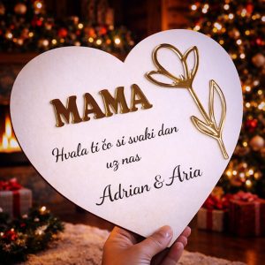 Personalizirano drveno srce za mamu s natpisom MAMA i imenima djece – tražite li emotivan poklon za Majčin dan koji ostaje trajna uspomena?
