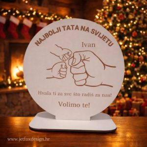 Što pokloniti najboljem tati na svijetu? Dekoracija s motivom velike i dječjih ruku, imenom i zahvalnom porukom za tatu.